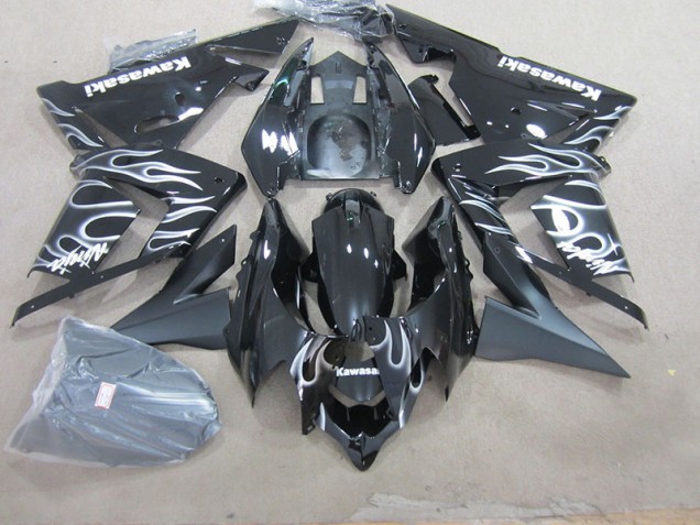 Billige Schwarz mit Weißer Flamme ZX10R 2003-2005 Motorrad Verkleidungen Billige Schwarz mit Weißer Flamme ZX10R 2003-2005 Motorrad Verkleidungen